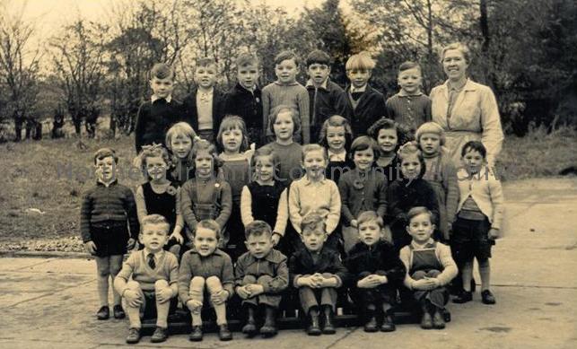Dungiven Primary School Class Photo 1953