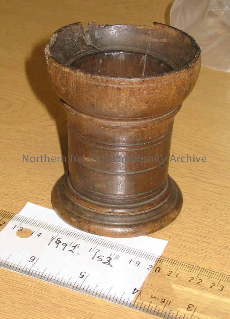 Turned cylindrical wooden goblet widened at the top and bottom. – 1992.152 (1)