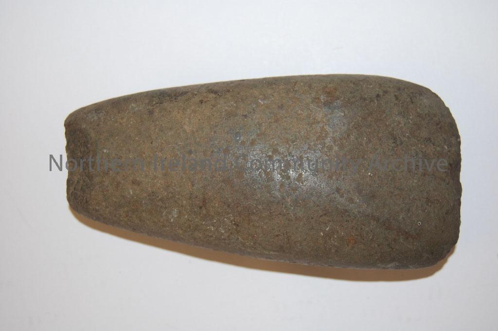 stone axe – 1997.48 (2)