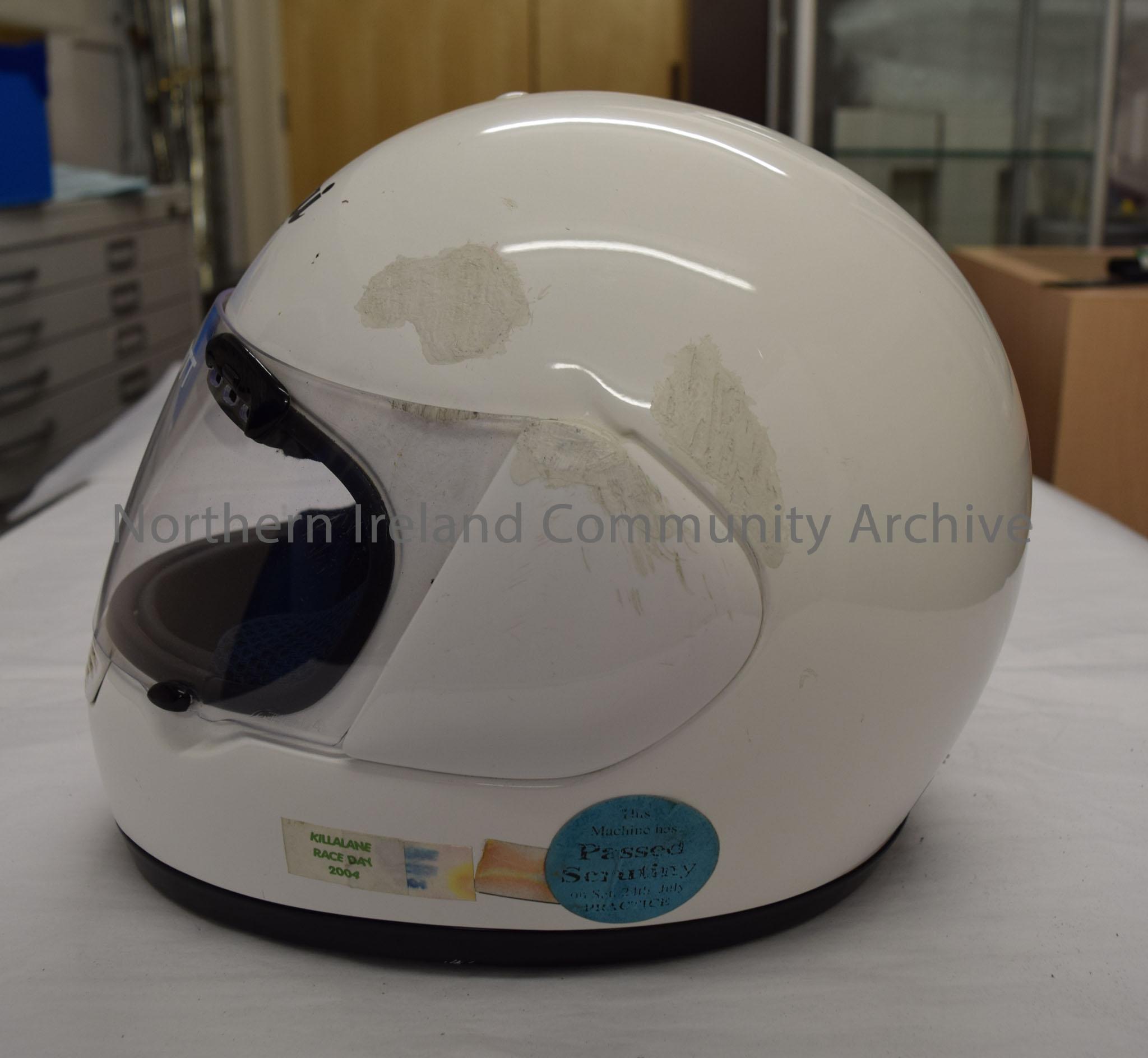 Arai motorcycle helmet belonging to John Scott. Plain white  – 2016.4 (3)