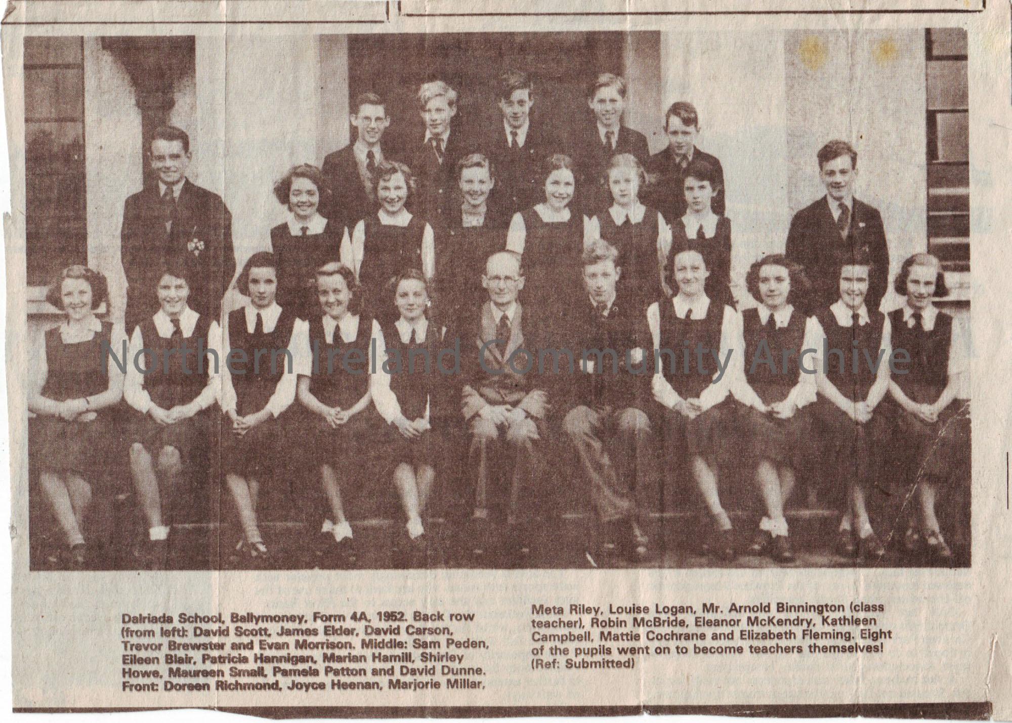 Newspaper clipping of Dalriada school, Form 4A, 1952