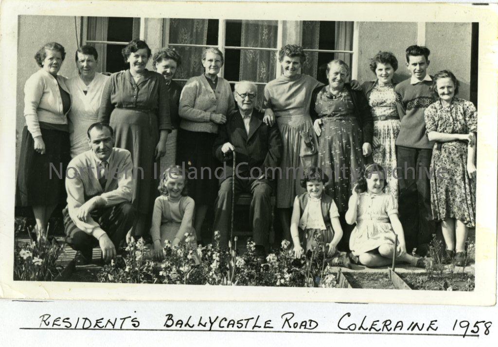 b/w photogragh of ‘Resident, Balllycastle Road, Coleraine, 1958. (5306)