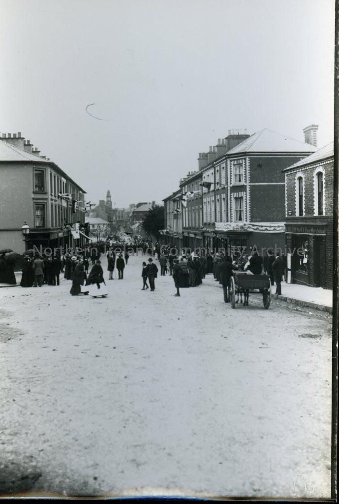 Black and white photograph of Coleraine, early twentieth century (3412)