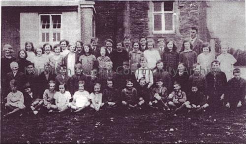 Largy Public Elementary School, 1930s (6082)