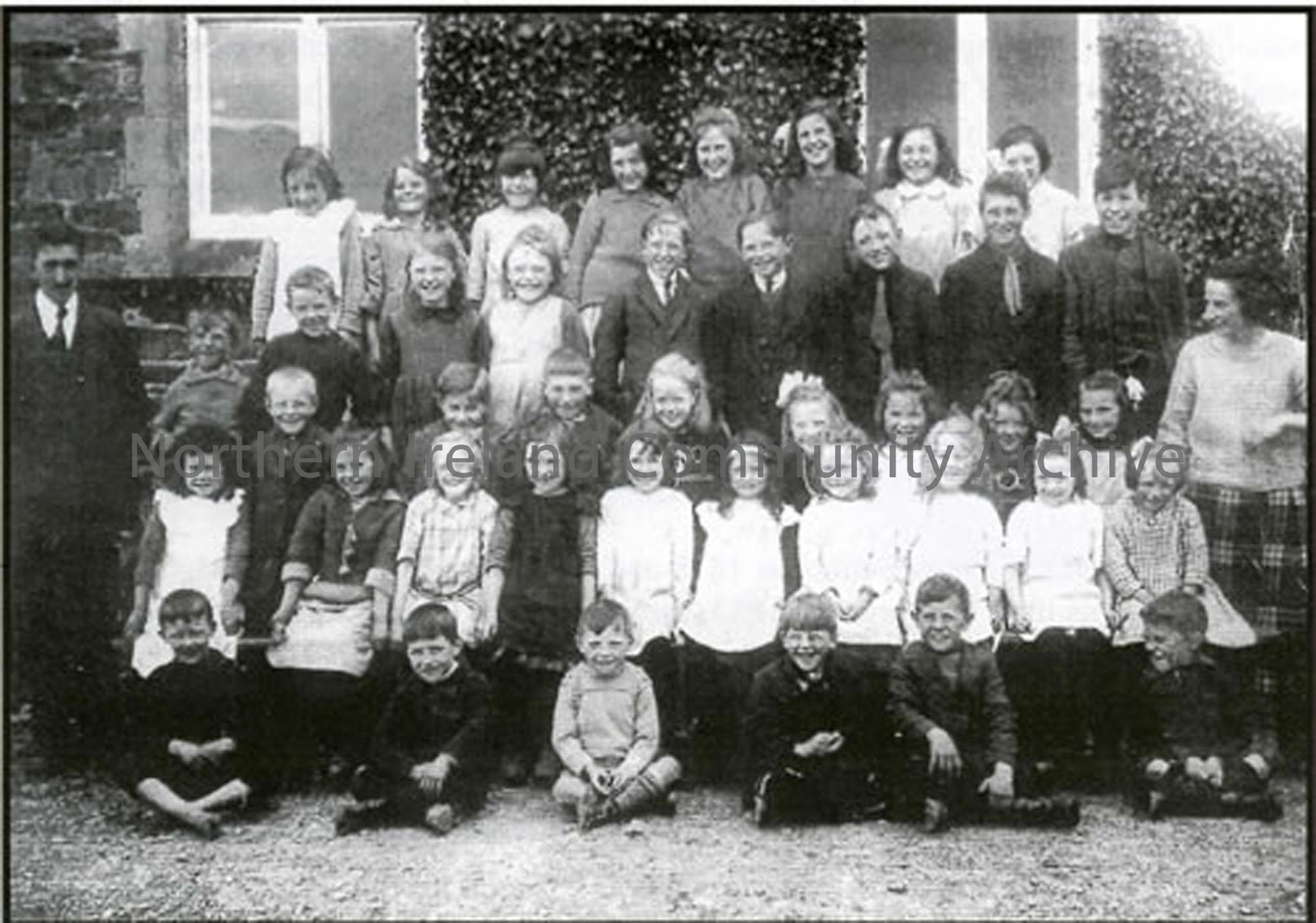 Largy Primary School, early 1920s (4758)