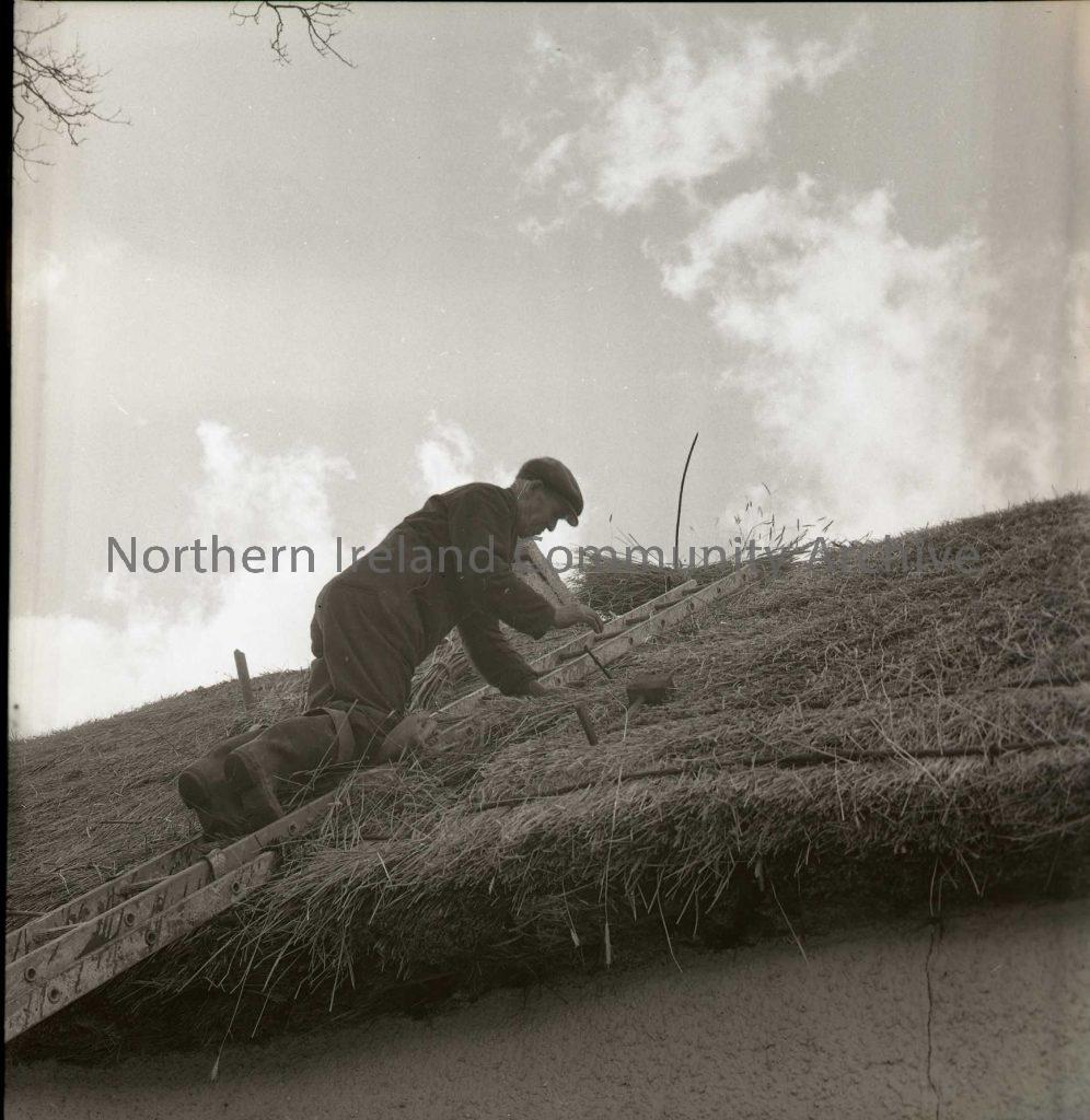 ‘Man and his job’ thatching, 1963